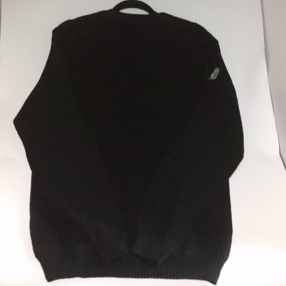 Men's NHL Muskoka Optic Crest Crew Neck Sweater - Picture 2 of 11